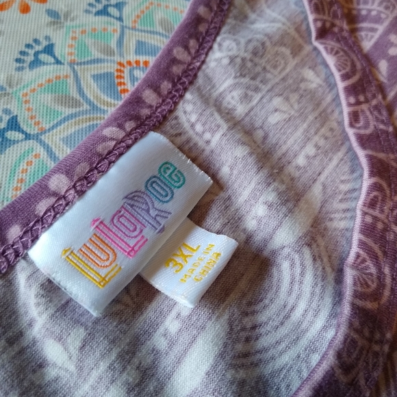 Top - Picture 3 of 3